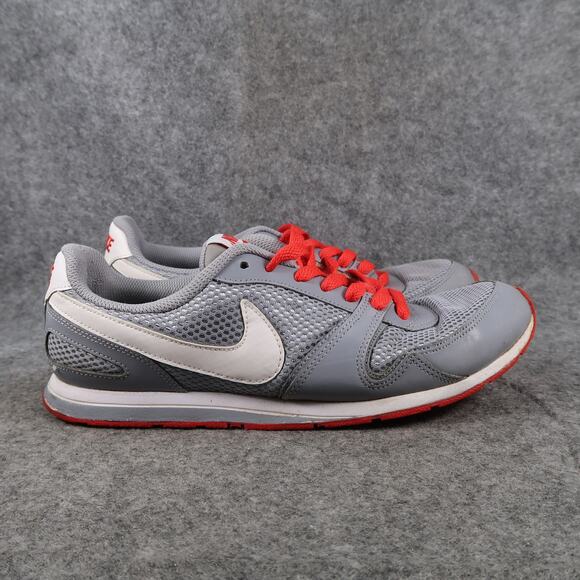 Nike Shoes Womens 8.5 Athletic Trainer Running Sneaker Casual Lace Up Gray Red - Picture 1 of 13